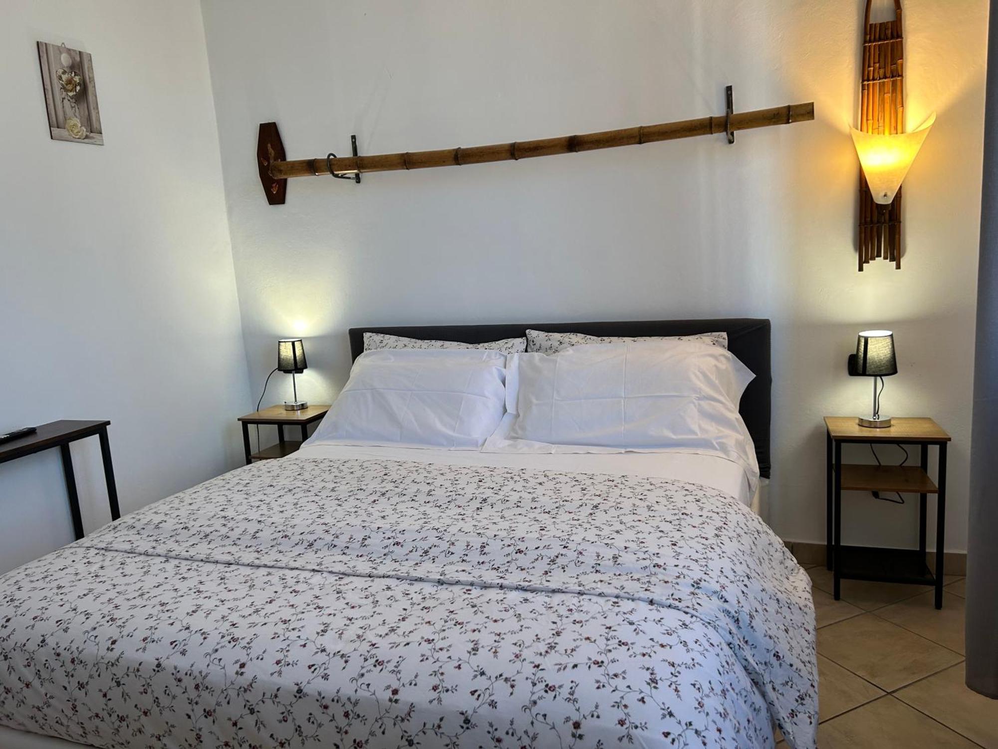 La Corte Di Silvia Malpensa Bed & Breakfast Cardano Al Campo Eksteriør bilde